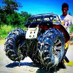 Meet your Posher, Ethan